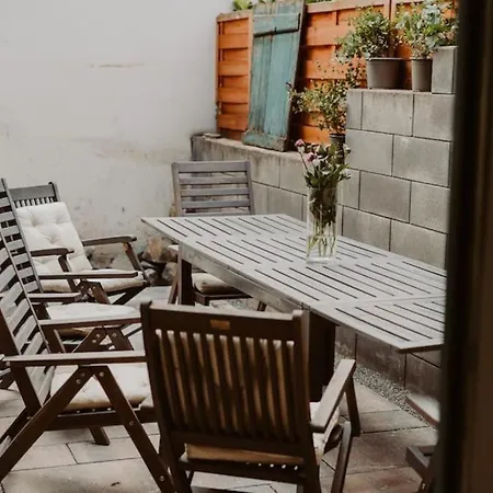 Modernisiertes Fachwerkhaus In Bei Bonn *