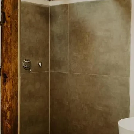 Modernisiertes Fachwerkhaus In Bei Bonn Dom wakacyjny