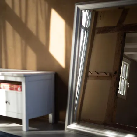 Modernisiertes Fachwerkhaus In Bei Bonn Dom wakacyjny *