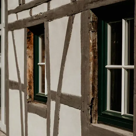 펜션 Modernisiertes Fachwerkhaus In Bei Bonn 라인바크