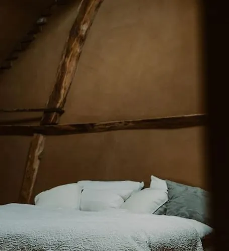 Modernisiertes Fachwerkhaus In Bei Bonn Hébergement de vacances Rheinbach