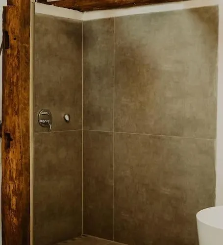 Modernisiertes Fachwerkhaus In Bei Bonn Hébergement de vacances